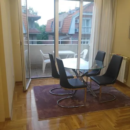 Apartment Vlado *